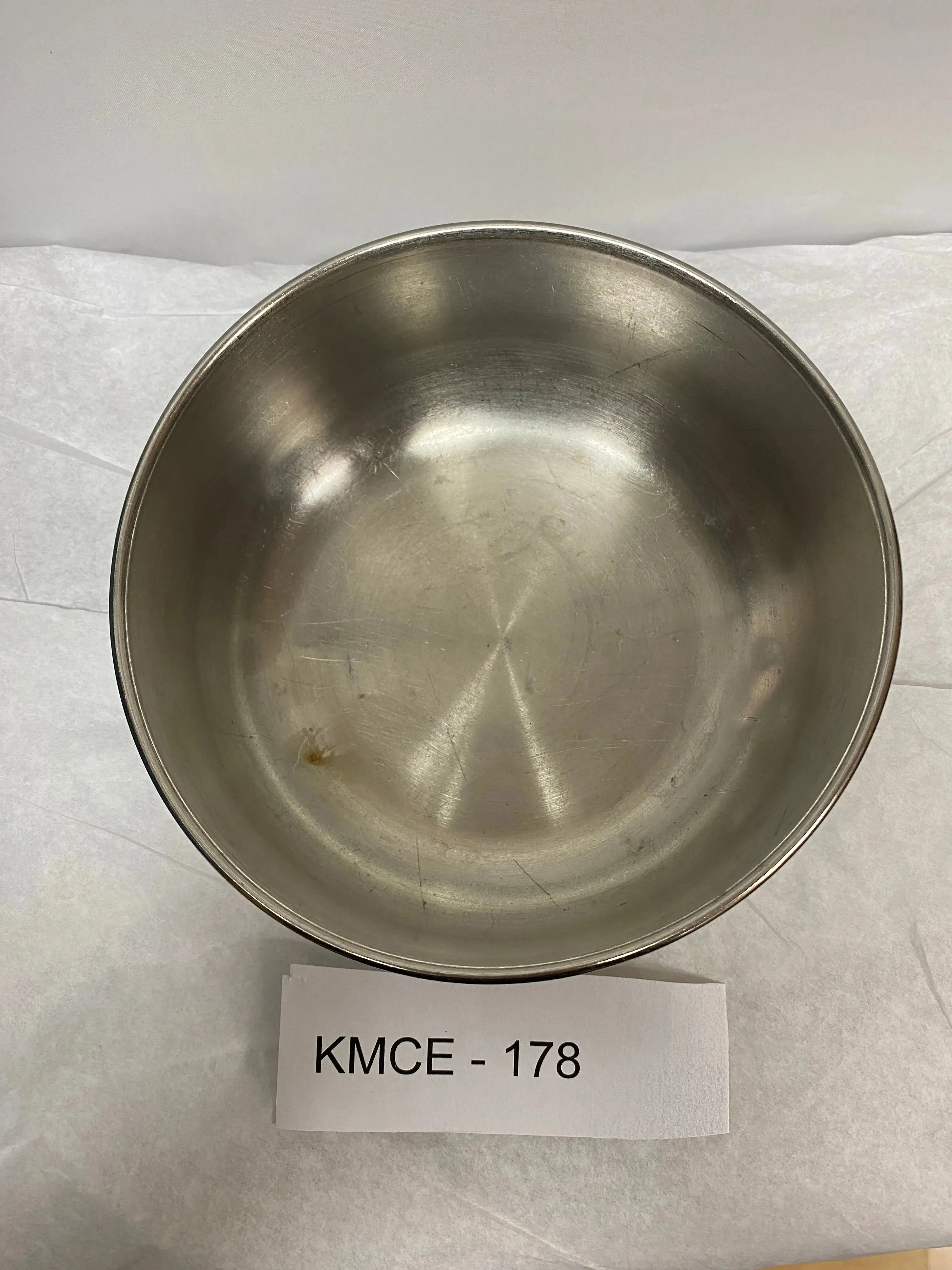 Vollrath Stainless Steel Surgical Bowl 4" X 2" | KMCE-178